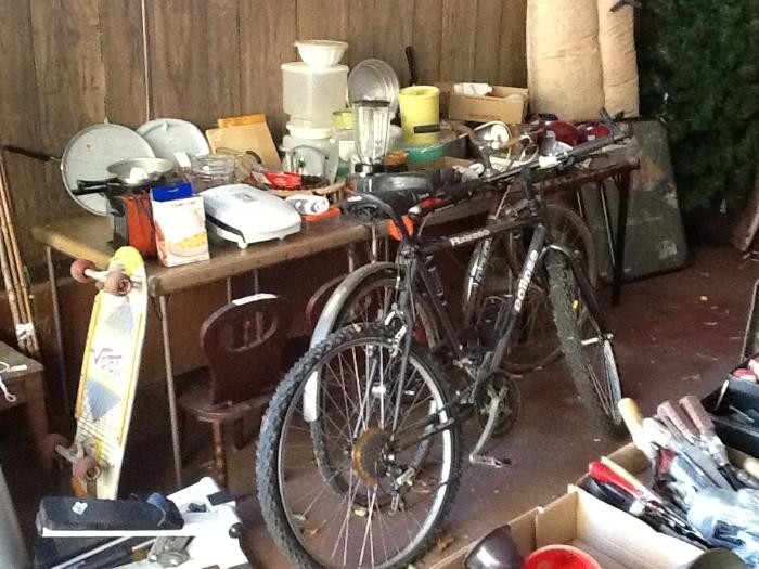 Two bicycles and additional kitchen items