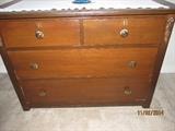 ANTIQUE CHEST/DRESSER