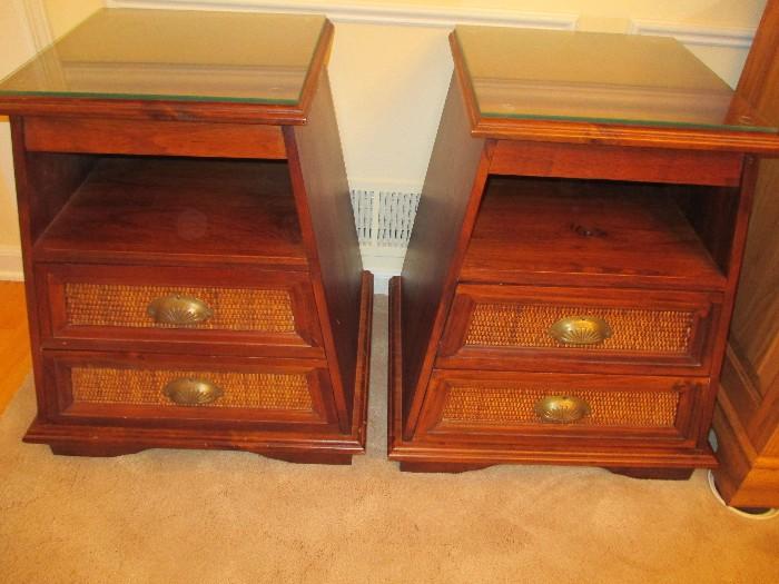 Pair of nite stands (match Armoire in previous picture)