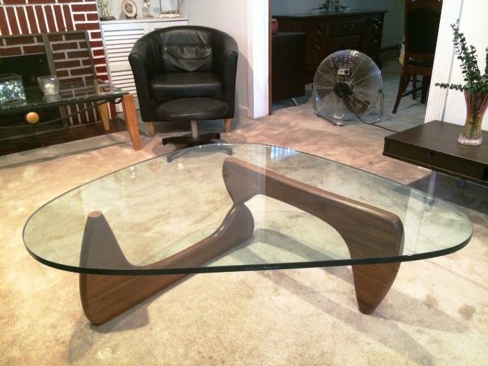 Noguchi Table