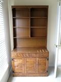 Ethan Allen sideboard with removable hutch