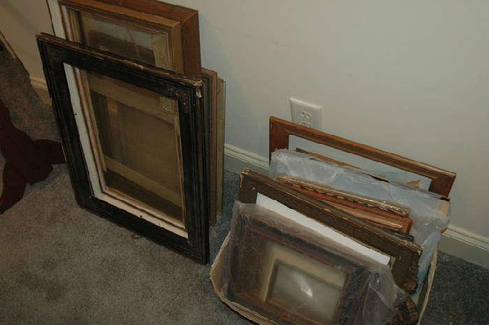 Assortment of vintage frames