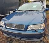 8PM: 2000 Volvo V40 1.9T Hatchback