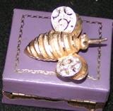 14 KT gold B David Bumblebee pin. Fine fashion jewelry by Kramer