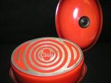 Club red dutch oven