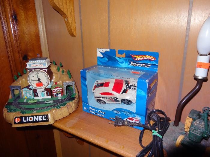 Lionel clock and Hot wheels NRFB toys