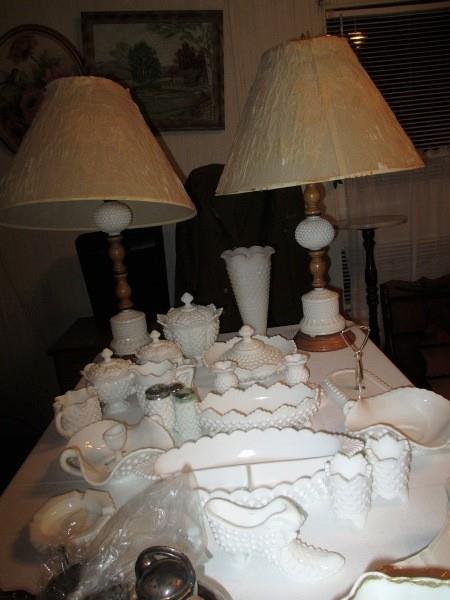 22 pieces of Fenton Milk Glass with two matching Fenton glass lamps