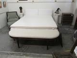 Dux king bed