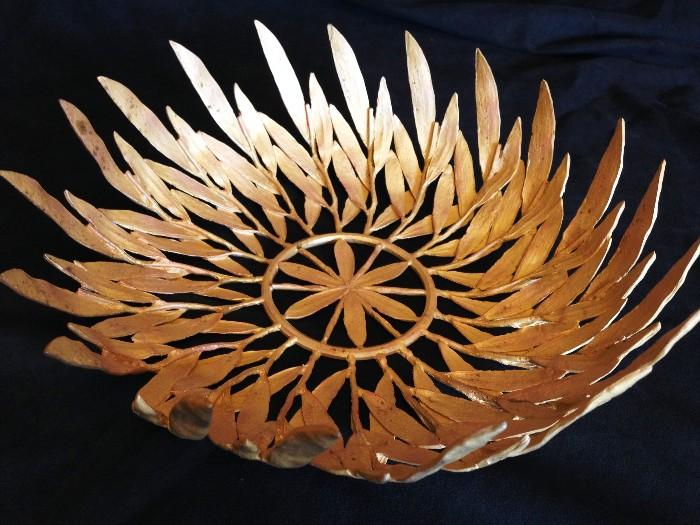 table art metal leaf bowl