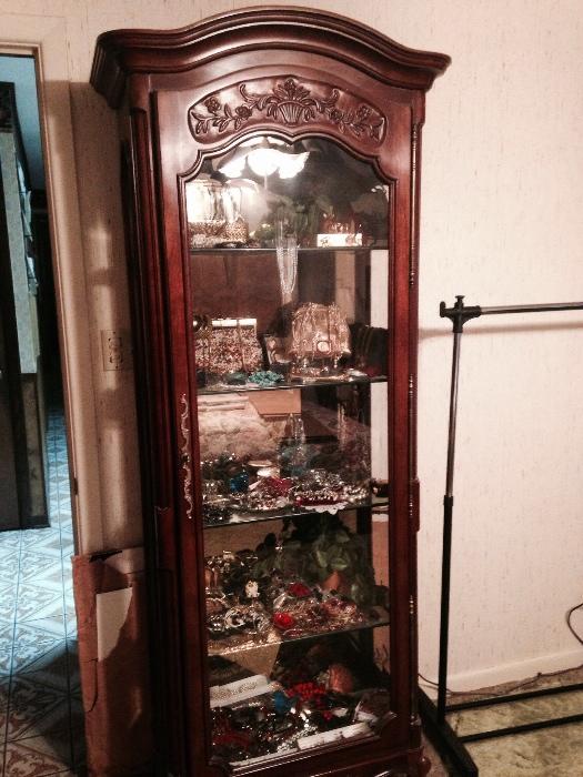 Henredon Display full of gorgeous jewelry.