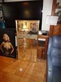 Mirror with oriental etching ilay