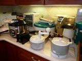 KITCHEN APPLIANCES - SOME NEW/NEVER USED