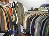MEN'S CLOSET #1 - SUITS, SPORTCOATS, OUTDOOR & LEATHER JACKETS, VESTS, ETC.