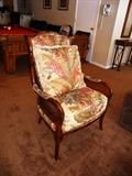 1 OF 3 CRAFTMASTER WINGBACK ARMCHAIRS W/ WICKER SIDES & TROPICAL PRINT FABRIC/PILLOW