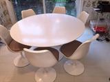 Contemporary Round Kitchen Table & 6 Chairs