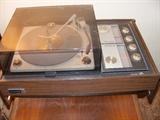 Mid-Century Stereo - Works Well
