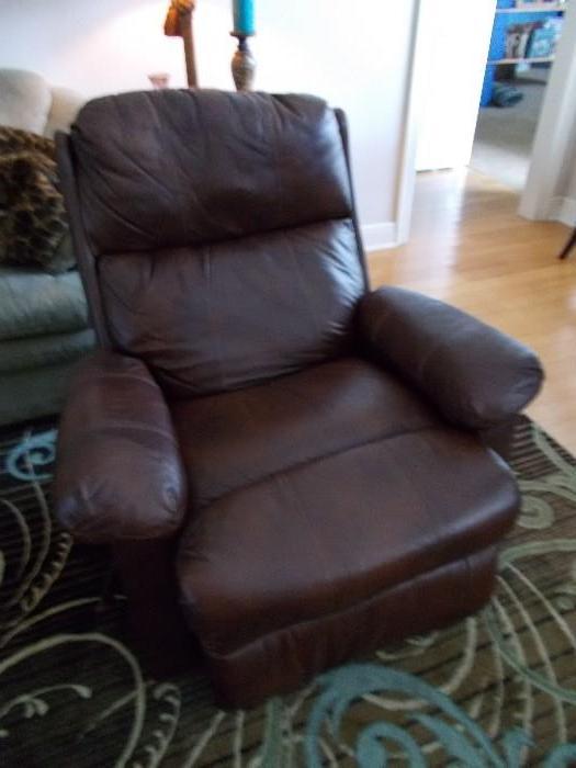 Brown LEATHER Recliner - VERY Comfortable!!!!!!