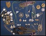 costume vintage jewelry