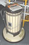 Kerosene Heater
This Kerosene heater works very good and comes with a new wick and 2 cans of kerosene. (MC45).