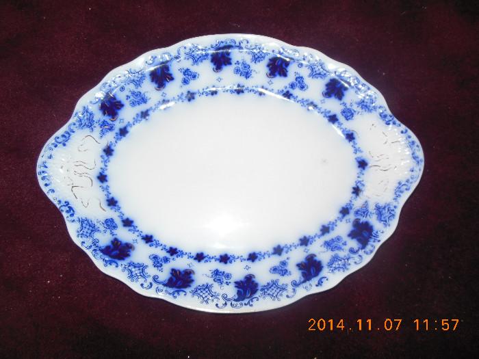 Antique Astoria (flow Blue) platter by Johnson Brothers. In Excellent condition.