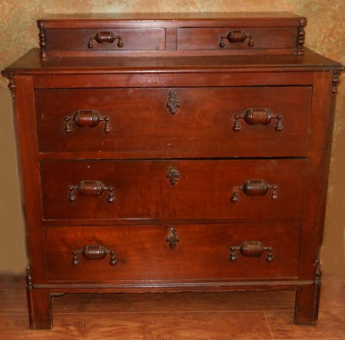 Sweet little Antique Chest of Drawers