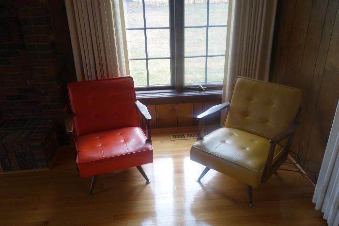 BEAUTIFUL MID CENTURY CHAIRS IN EXCELLENT CONDITION
