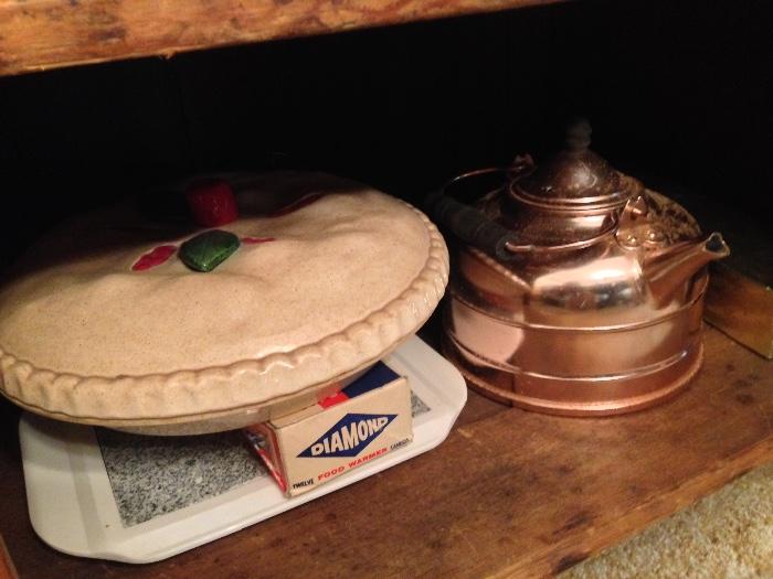 vintage d & d ceramics pie baking dish, copper teapot