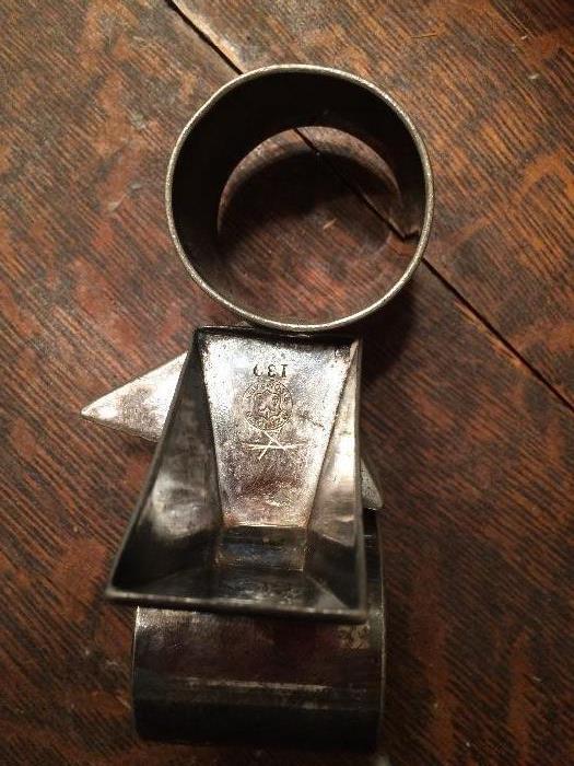 antique meriden silver plate napkin ring