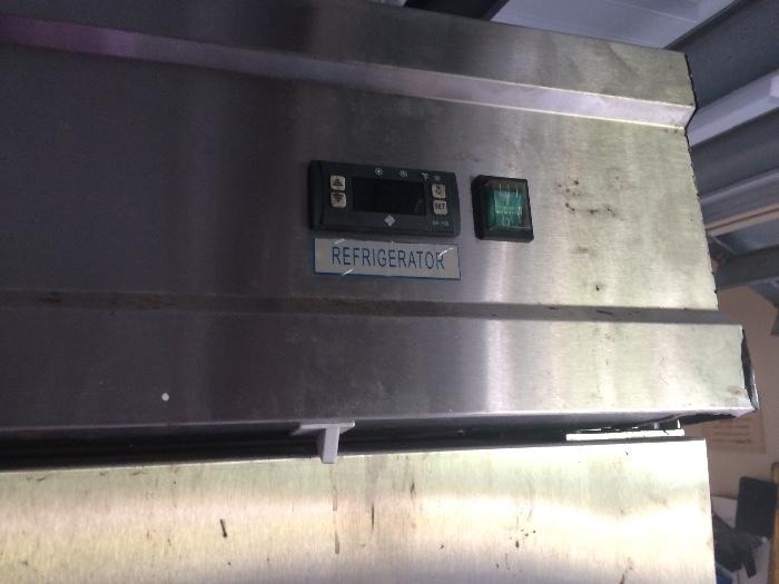 Avantco Commercial Refridgerator