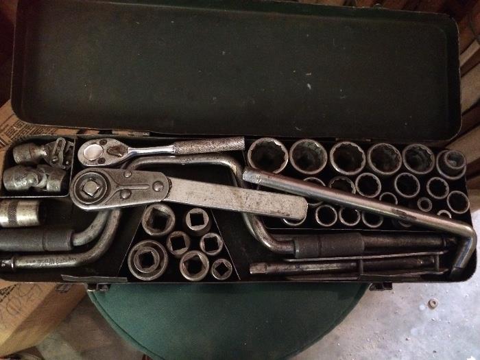 indestro socket wrench set