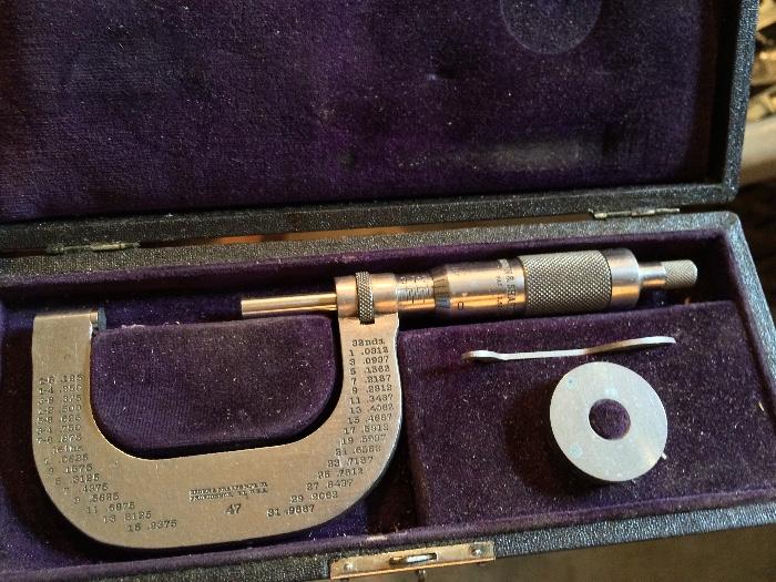 vintage brown and sharpe micrometer 47