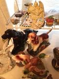                Dogs & birds figurines