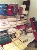                   Many towels & blankets