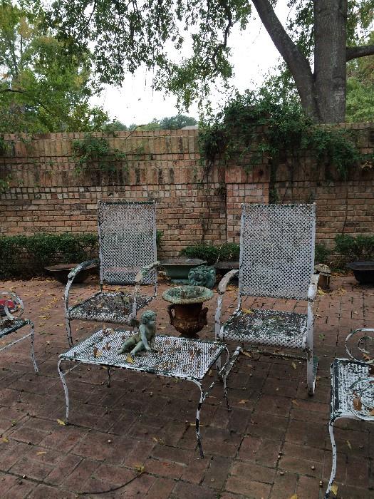 4 patio chairs (2 are spring chairs)