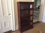 GLOBE WERNICKE SECTIONAL BARRISTER STACKING BOOKCASE WITH 4 SECTIONS