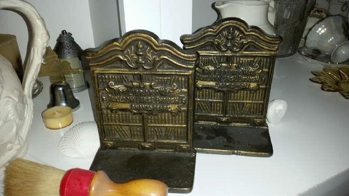 Shakespeare Bookends