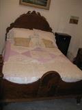 1920's Colonial Revival Style Full Bed