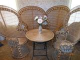 4 rattan chairs 