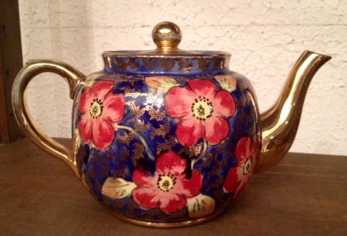 Vintage English Tea Pot