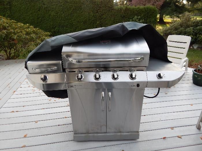 Char Broil Commercial Series Barbeque 