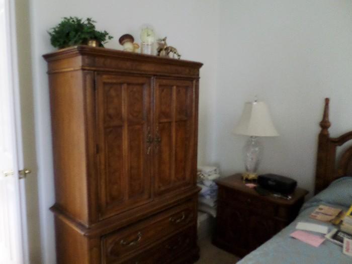 King Size Bedroom Set Armoire, 2 nightstands, Headboard, King Mattress Sold Seperately