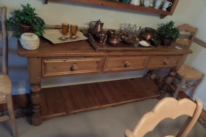 FANTASTIC DISTRESSED PINE CONSOLE TABLE