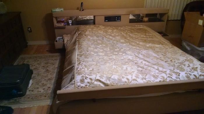 King size mattress whole set for sale