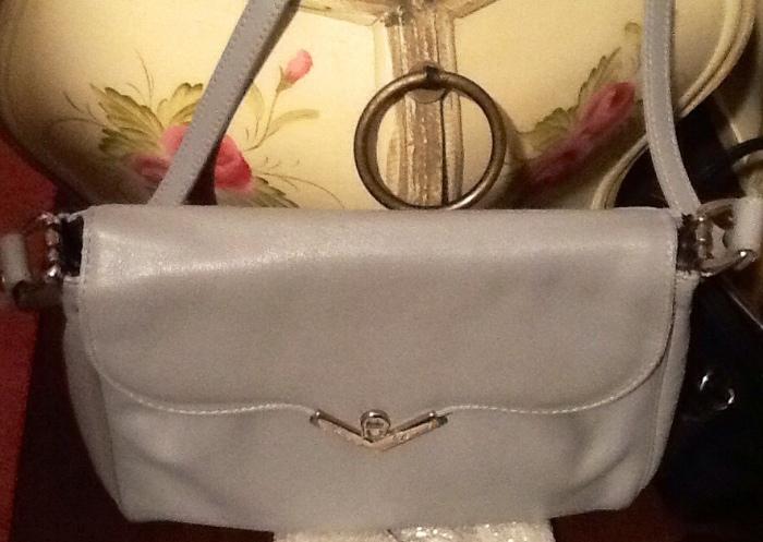 Soft leather light gray purse by Etienne Aigner