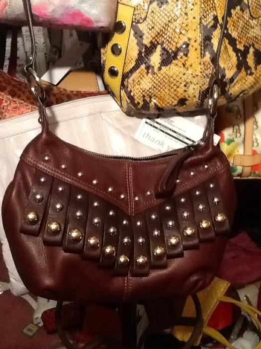 New B Makowsky purse- very nice!