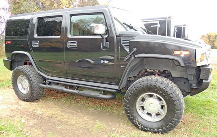 8PM: 2003 Hummer H2