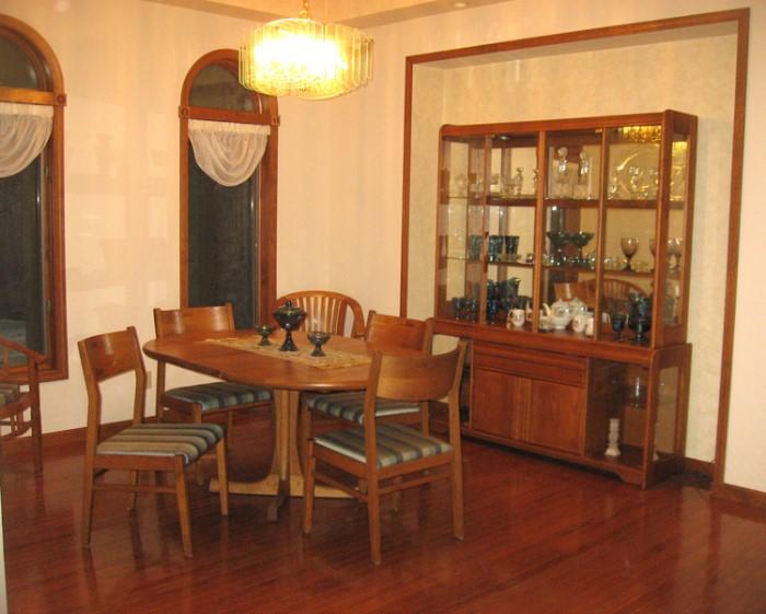 Dining table set & lighted display case