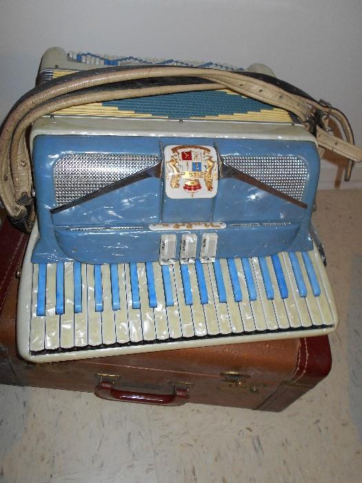 antique accordian by Noble, Midget Grand