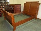 Romantic American Signature queen size dark wicker sleigh bed