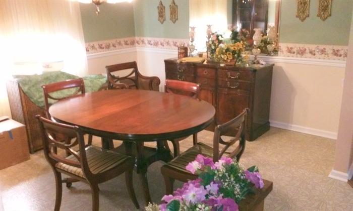 Best of Class, Duncan Pfyfe style Mahogany Dining Room Set, kept in mint like new condition. 